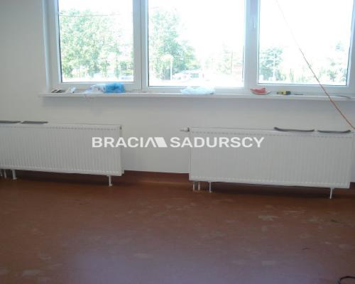 *Zdjęcia należą do właściciela oferty.  
 
DO WYNAJĘCIA LOKAL BIUROWY NA RYBITWACH blisko węzła autostrady A4 (BIEŻAN&Oacute;W)