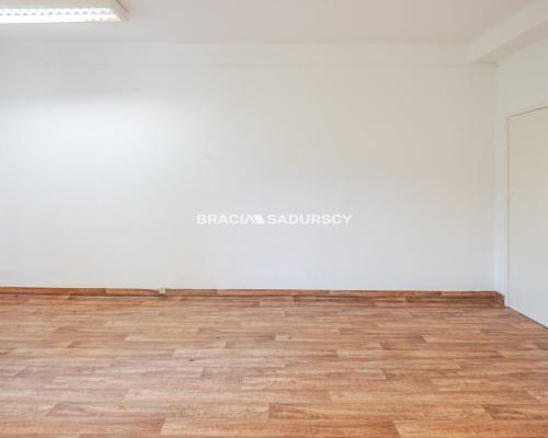 6 pomieszczeń Okolica Huty T. Sendzimira