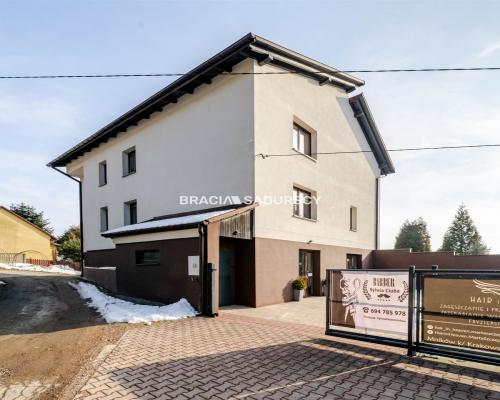 LOKAL USŁUGOWY HANDLOWY MNIKÓW PARKING 82M2