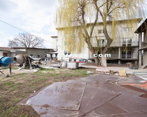 Do wydzierżawienia   Dom Spokojnej Starości w stanie surowym częściowo zamkniętym, na obrzeżach Konstancina - Jeziornej pod War