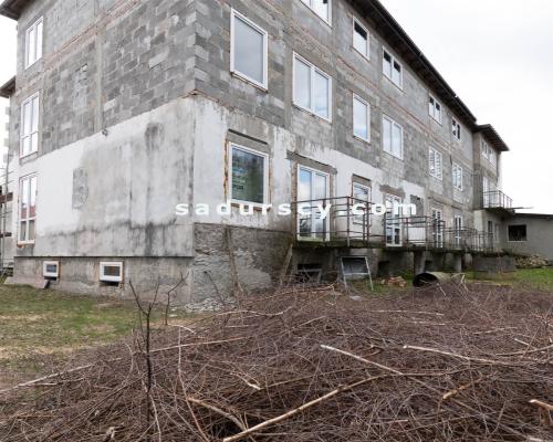 Do wydzierżawienia   Dom Spokojnej Starości w stanie surowym częściowo zamkniętym, na obrzeżach Konstancina - Jeziornej pod War