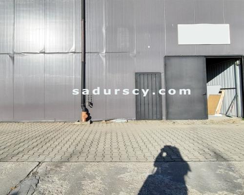 Hala magazynowa 275m 2  bez filarów w Piasecznie, z wjazdem z poziomu 0.   
 
Hala murowana, ogrzewana, ocieplona wełną mineral
