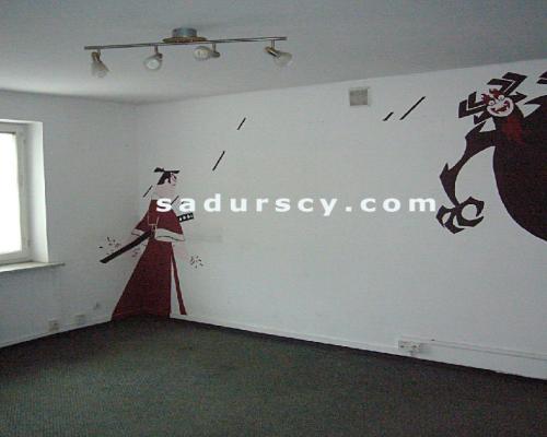 Doskonale położony obok stacji metra lokal biurowy na Mokotowie. 12 pomieszczeń biurowych, serwerownia,  okablowanie, zaplecze