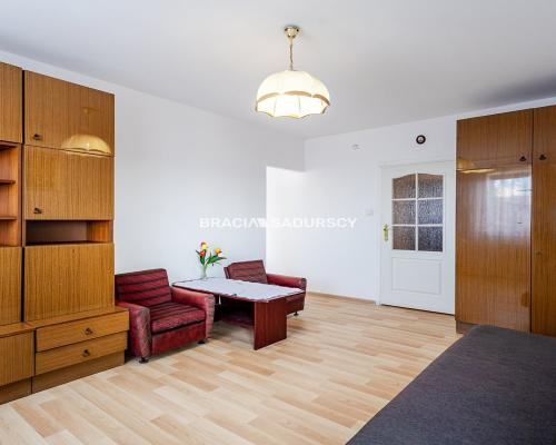 2 pokoje z loggią na Bratysławskiej