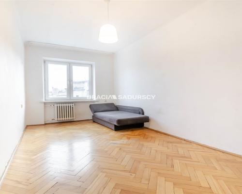 59m2 3 pok+os kuchnia Ul.Staszczyka Bronowice