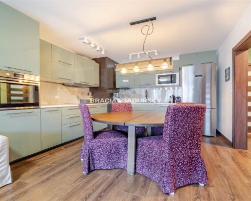 4 pokoje/106m2/ taras 40m2/ 2 łazienki/dla rodzin