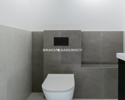 3 pokoje, Prokocim, komunikacja