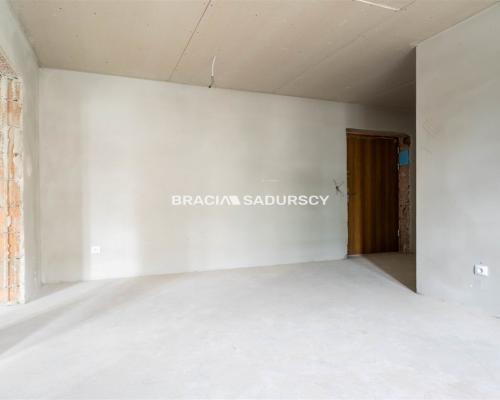 Mam na sprzedaż  idealne mieszkanie z jedną sypialnią na start lub pod inwestycje, w standardzie deweloperskim,  na ul. Kalwary