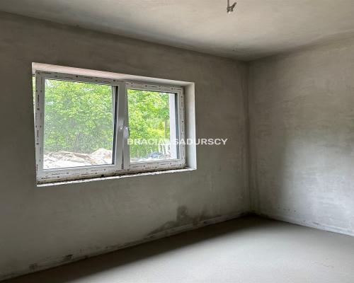 Ruczaj, mieszkanie z ogródkiem, 3 pokoje, parking