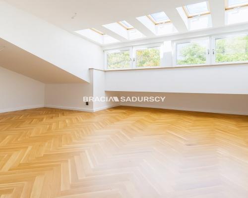 Krakowska Wenecja: Twój Nowy Dom w Sercu Kultury!