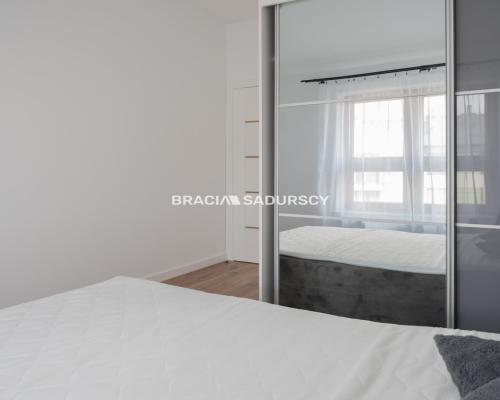 Luksusowy Loft z Domowym SPA – Kraków, Złocień