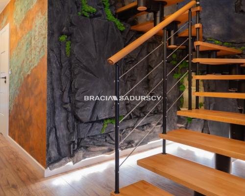 Luksusowy Loft z Domowym SPA – Kraków, Złocień