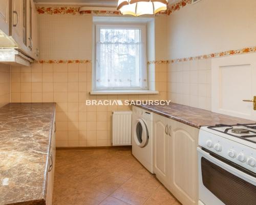 2-pokojowego mieszkania przy Alei Pokoju