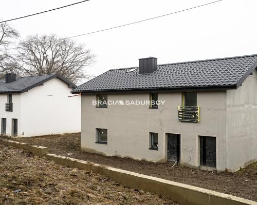 Nowe 3 pokojowe mieszkanie z tarasem Podolany.