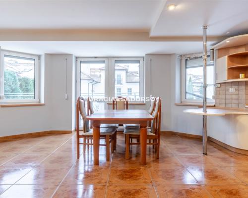 Kameralne 3 pokoje z dużym balkonem