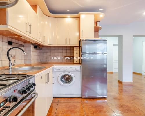 Kameralne 3 pokoje z dużym balkonem