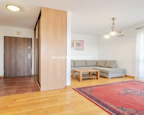 Ustawne 2 pokoje | 46 m² | ul. Okulickiego | 2012