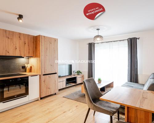 Nowoczesna w pełni wyposażona kawalerka.