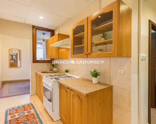 2-pokojowe mieszkanie z balkonem, 1 piętro