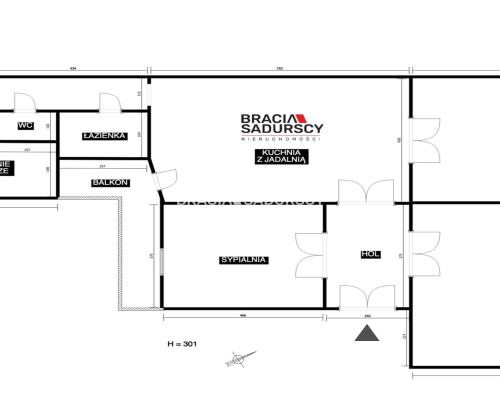 Duże mieszkanie w kamienicy w centrum, po remoncie