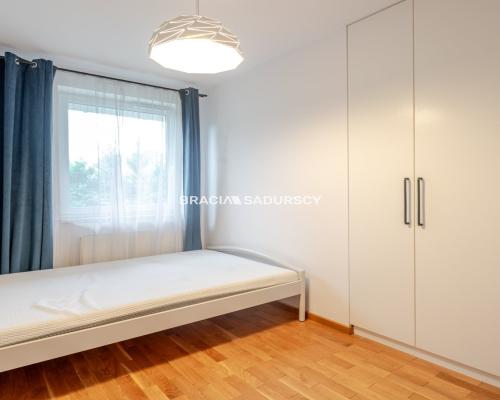 Przytulne mieszkanie z własnym ogródkiem