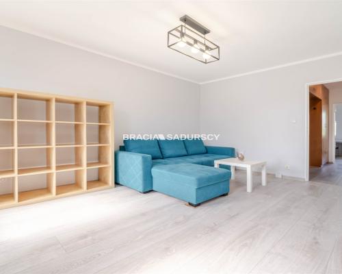 ul. Nowohucka - 2-pokojowe mieszkanie z balkonem