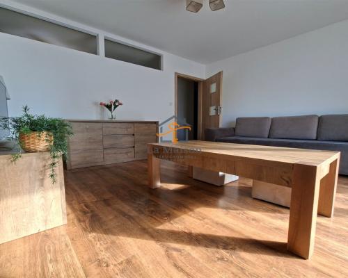 Śródmieście. 2 pokoje z garażem.Wysoki standard.