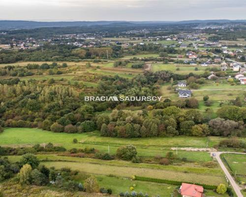 Piekary - 11 arów budowlano - rolna