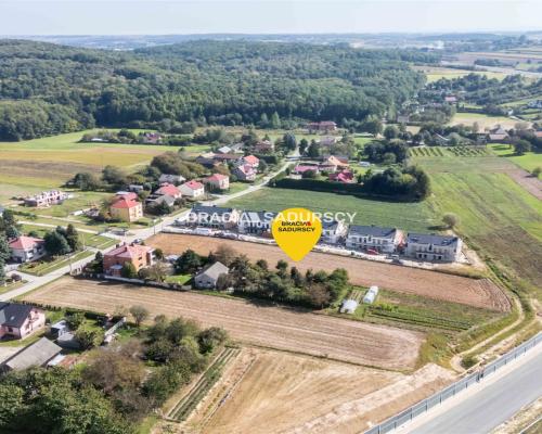 Działka budowlano-usługowa Zalesie!