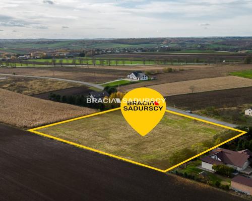 Działka budowlana / 65 ar / MPZP / media