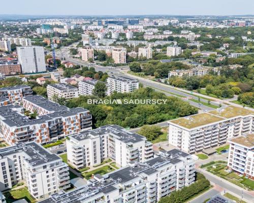 Akademik / Hotel / Biurowiec / Lok. niemieszkalne