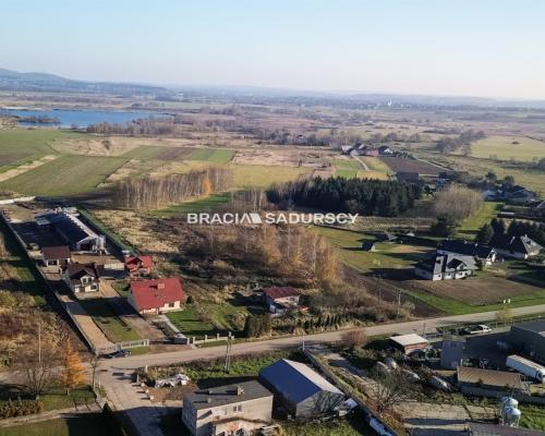 Działka / jednorodzinna - bliźniacza  / 60 ar