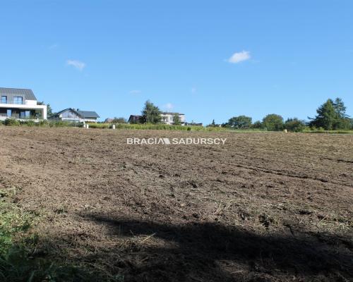 Atrakcyjna działka budowlana w Libertowie.