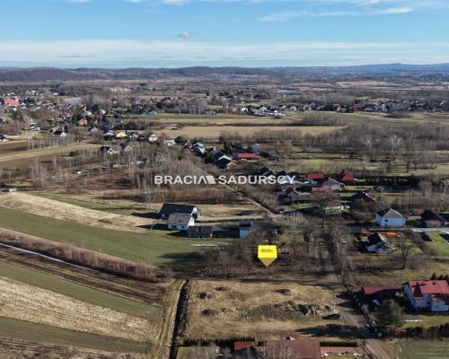 DZIAŁKA BUDOWLANA 9 ARÓW JEZIORZANY UZBROJONA