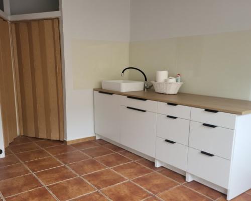 Lokal handlowy usługowy biurowy w centrum Płot