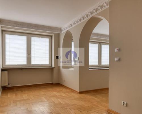 Saska Kępa: willa biurowa 687 m2