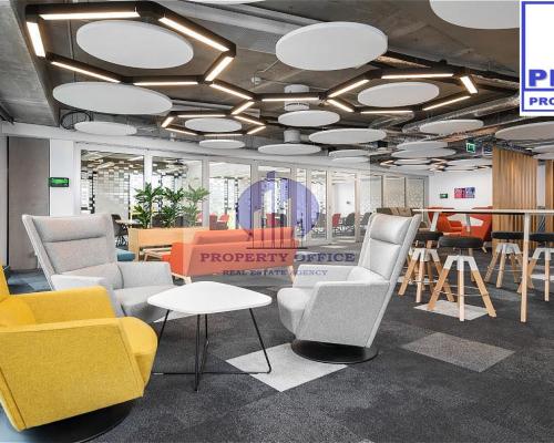 Włochy: lokal biurowy na wynajem