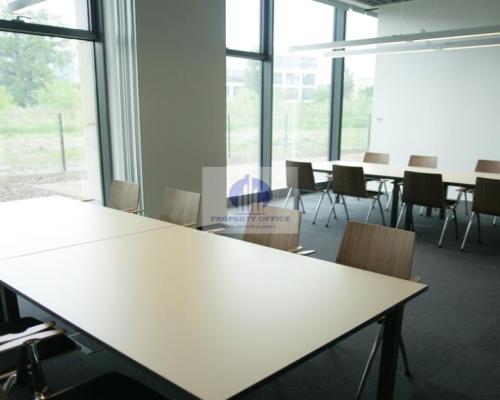 Mokotów: lokal usługowo-biurowy na wynajem