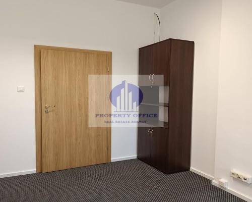 Targówek: lokal biurowy na wynajem