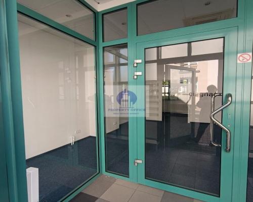 Mokotów: lokal handlowo-usługowy na wynajem