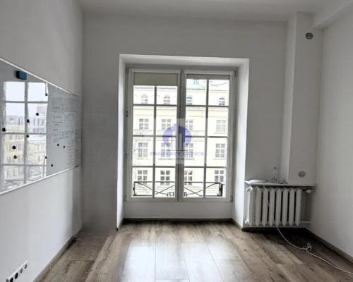 Śródmieście: lokal biurowy na wynajem