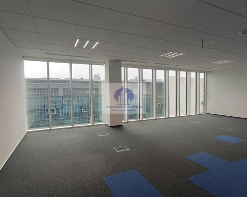 Włochy: lokal biurowy na wynajem