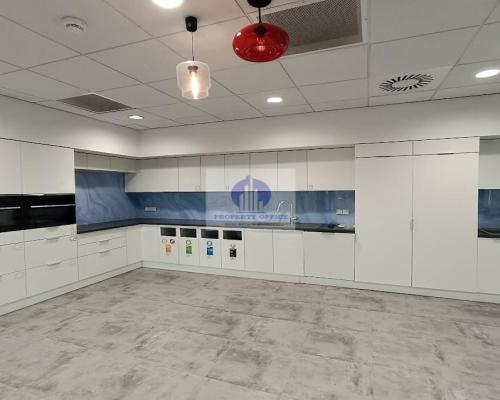 Włochy: lokal biurowy na wynajem