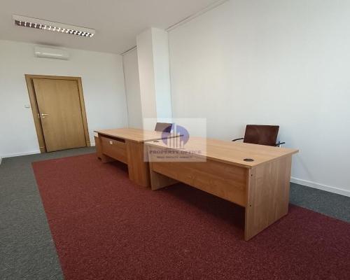 Targówek: lokal biurowy na wynajem
