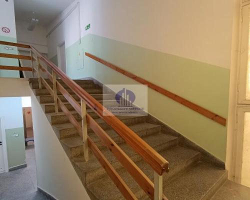 Włochy: lokal biurowy na wynajem