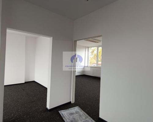 Targówek: lokal biurowy na wynajem