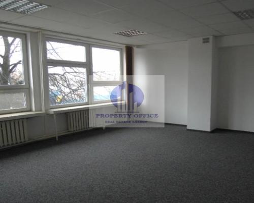 Włochy: lokal biurowy na wynajem