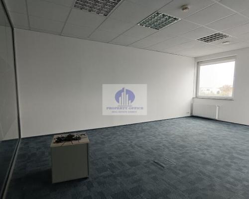 Włochy: lokal biurowy na wynajem