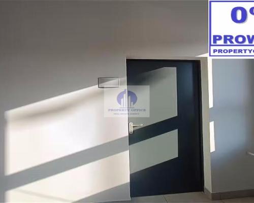 Włochy: lokal biurowy na wynajem