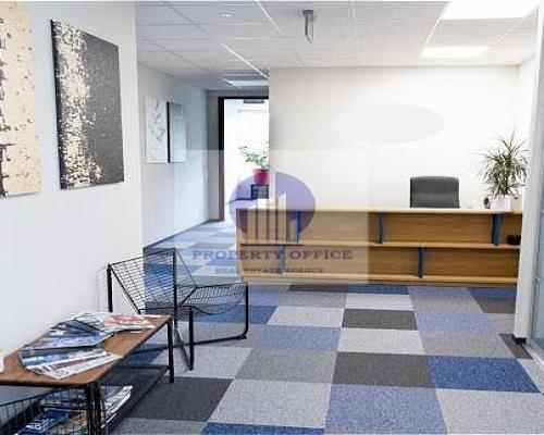 Włochy: lokal biurowy na wynajem